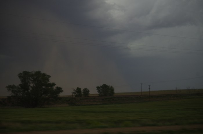 Outflow takes the formation of a "haboob"
